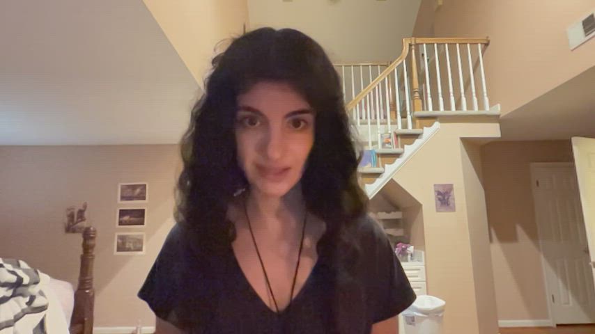 accidental braless t-shirt clip