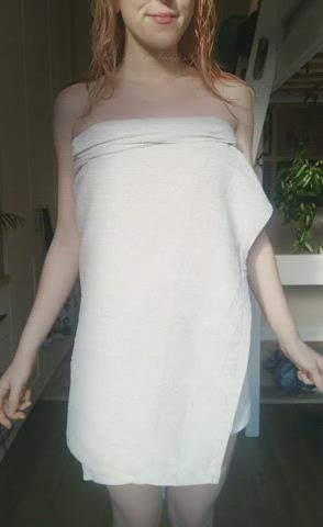 carlacute cute dancing pale pussy thighs tiny waist tits clip