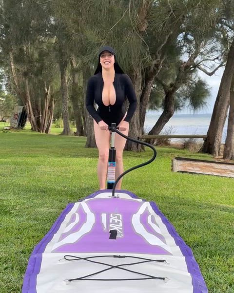 angela white natural tits tiktok clip