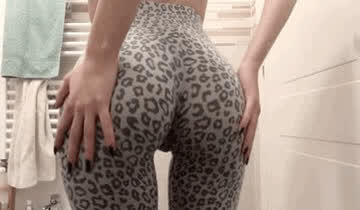 Leggings Pussy Spread clip