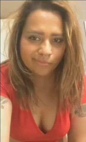 This desi mom's tits are tastier than biryani ;)
