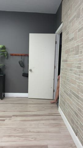 I Love To Make an Entrance [OC]