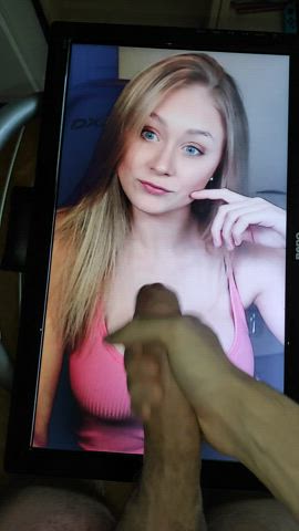 Kandy and her big tits