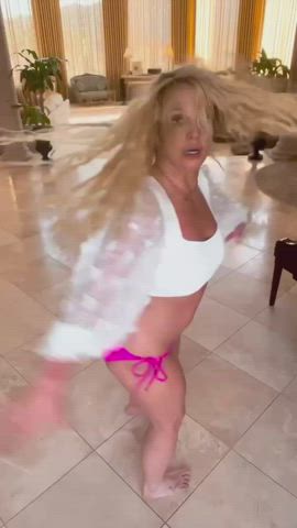 ass britney spears dancing clip