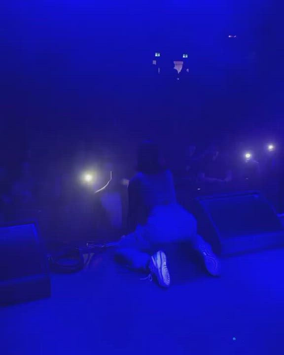 princess nokia on stage