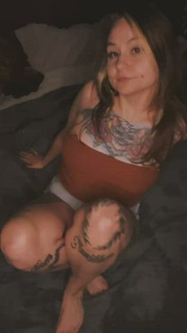 Yeah hun get your tits out 🤷🏻♀️