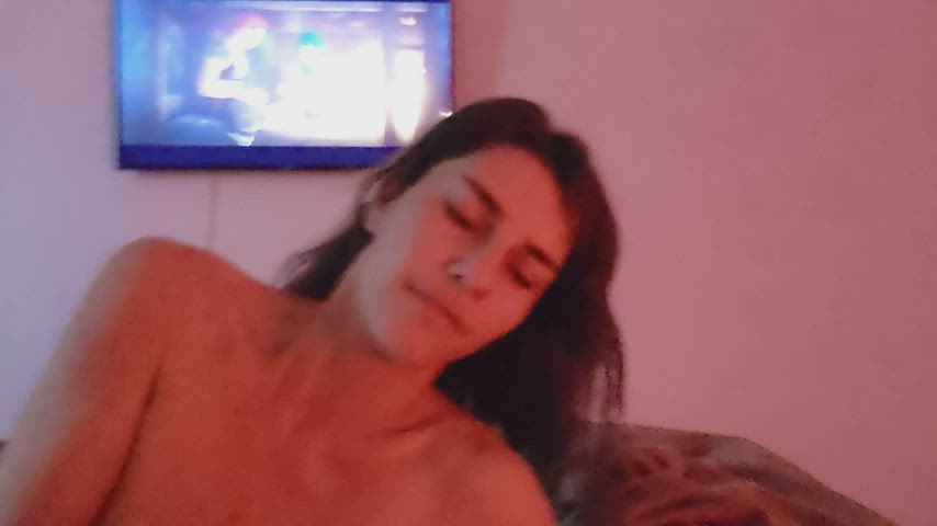 Blowjob Cute Eye Contact clip