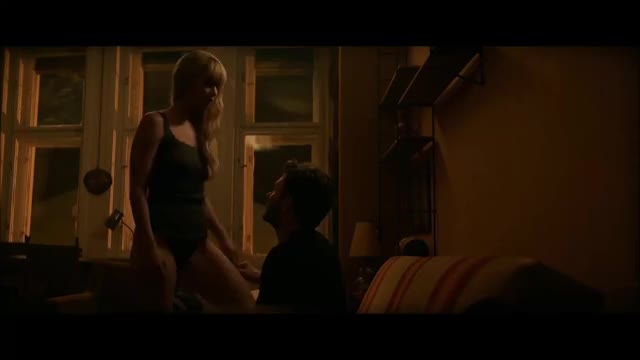 Jennifer Lawrence clip