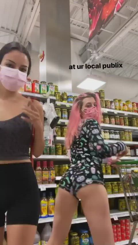 melody parker public twerking clip