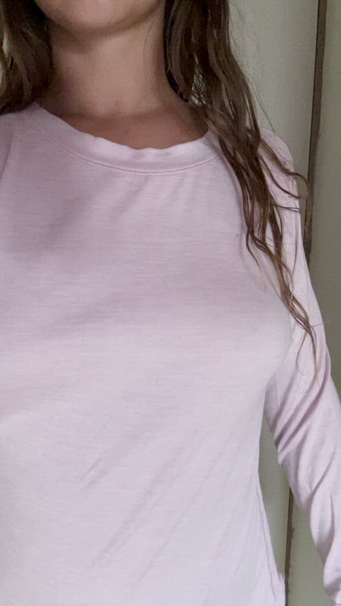 Can you see my pokies?
