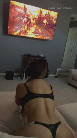gamer girl milf thong clip