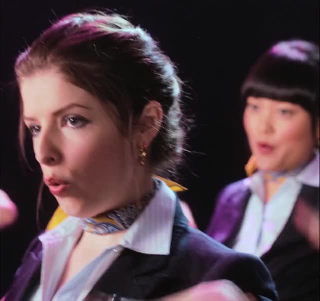 Anna Kendrick - 123