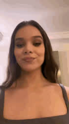 Brunette Hailee Steinfeld Lipstick clip