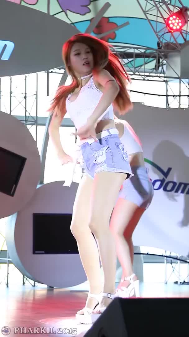 dancing clip