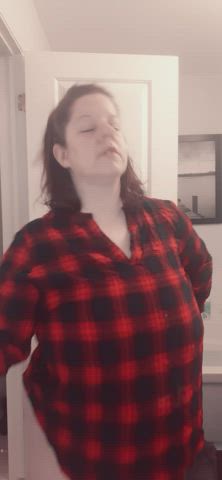 Flannels are met to be on the floor.....