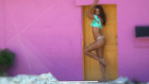 barbara palvin beach model clip