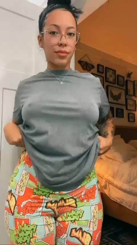 ass big ass big tits brunette ebony solo teen thick twerking yoga pants clip