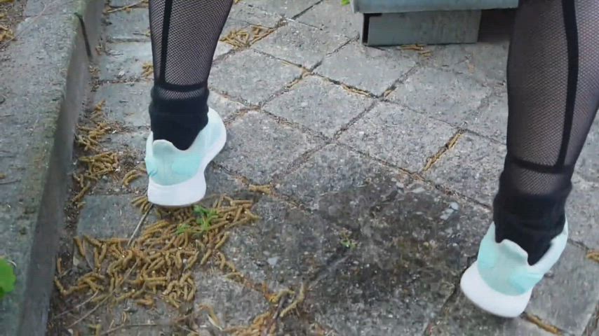 fetish flashing kinky outdoor pee peeing piss pissing public r/caughtpublic clip