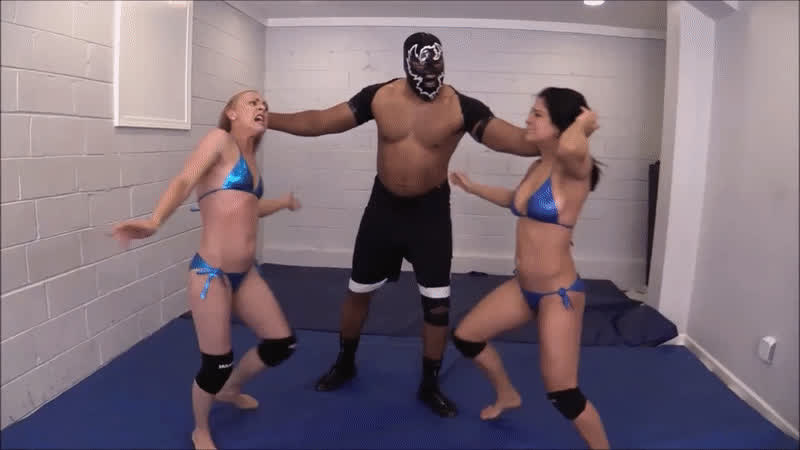 brunette white girl wrestling clip