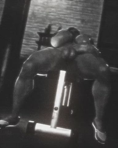 monster cock monster girl muscular girl muscular milf thick thick cock workout clip