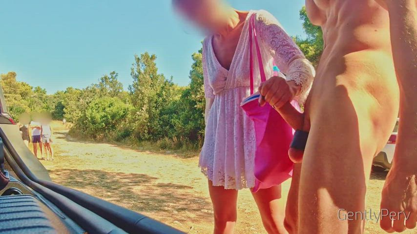 Cumshot Handjob Public clip