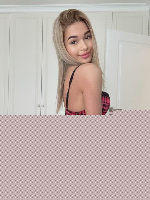 babe cute petite tease teasing clip