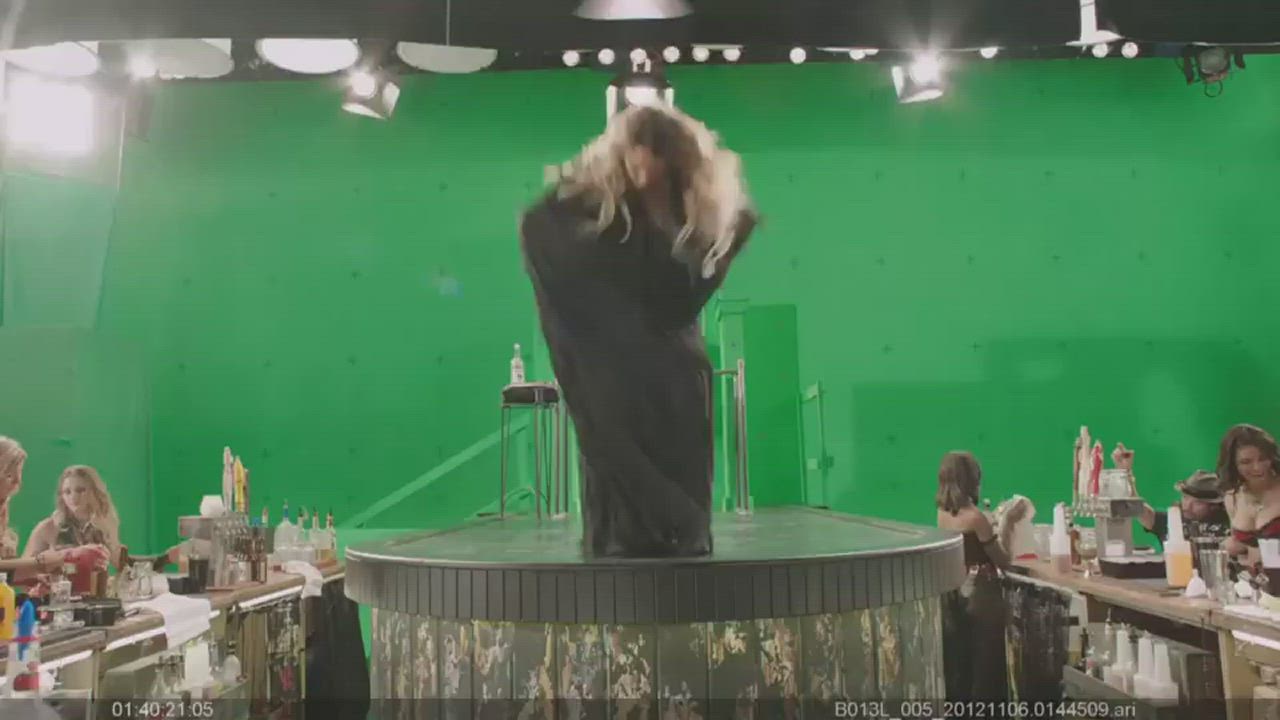 Dancing Jessica Alba Stripper clip