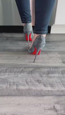 ass blonde jeans clip