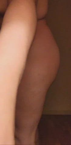 lil titties & a fat ass π