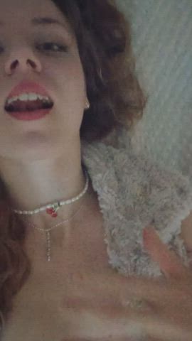 bed sex camgirl girlfriend strip tits clip
