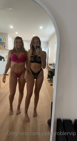 ass blonde booty lesbian clip
