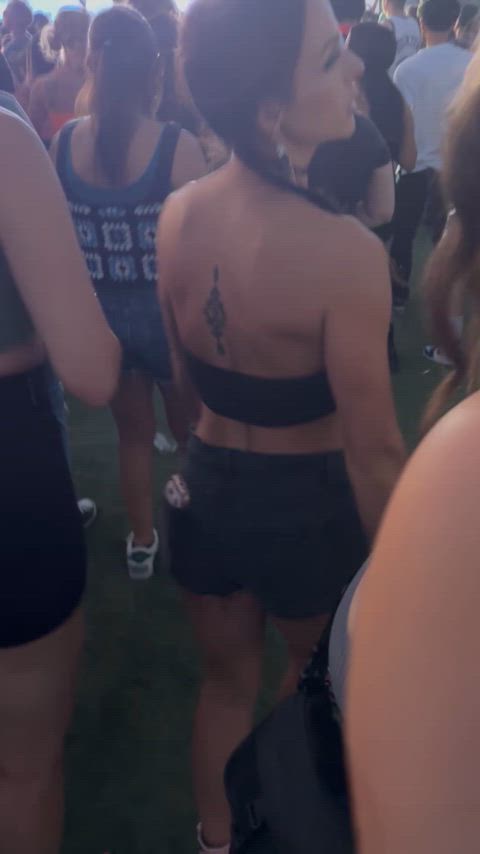 Flashed my tits at a show!
