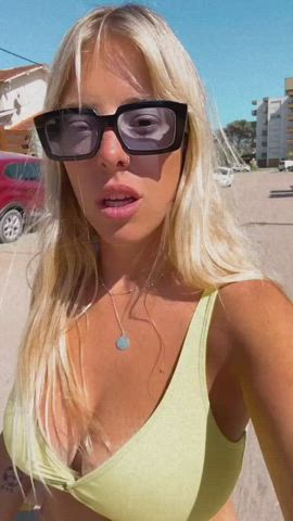 argentinian big tits bikini bouncing tits clip