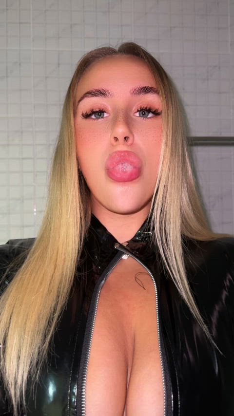 big tits drool drooling clip