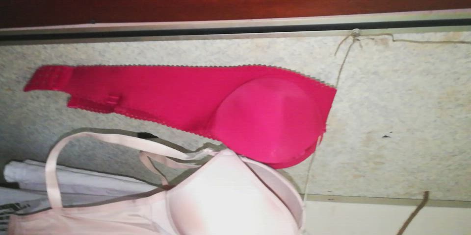 Bra Mature Wife clip