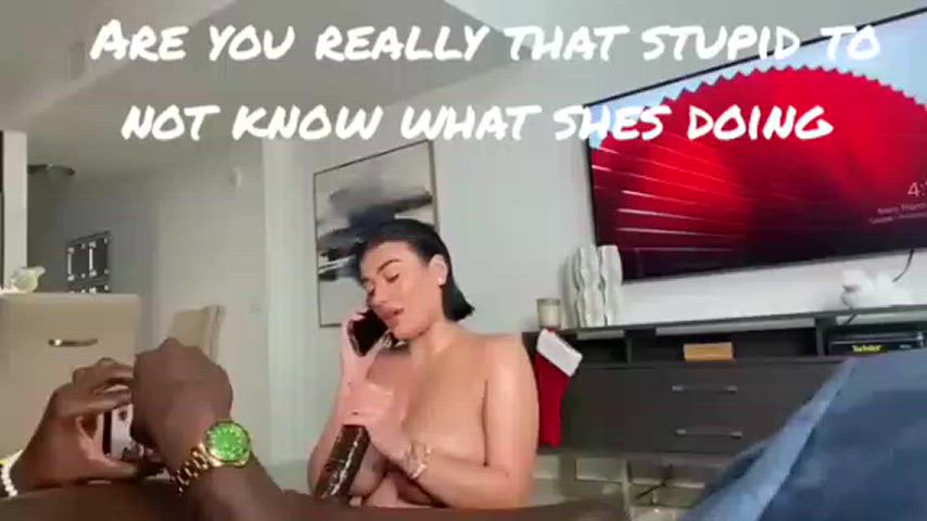 caption cheating phone clip