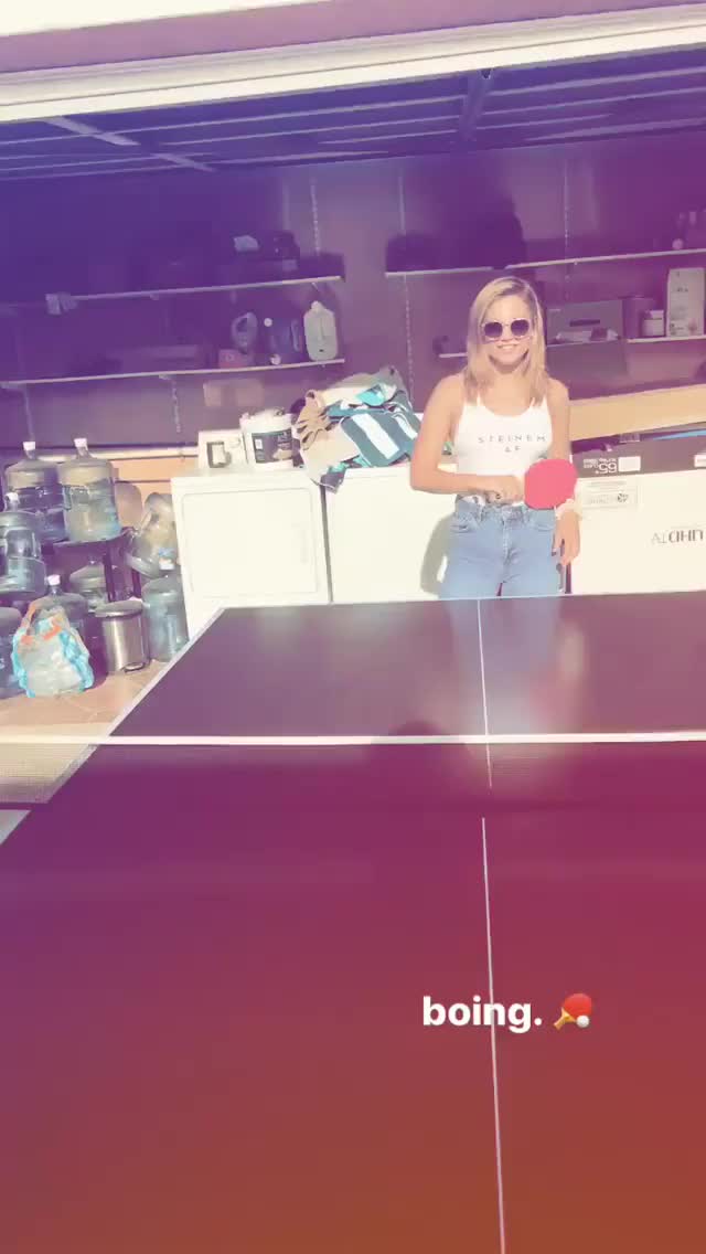 Olivia Holt clip