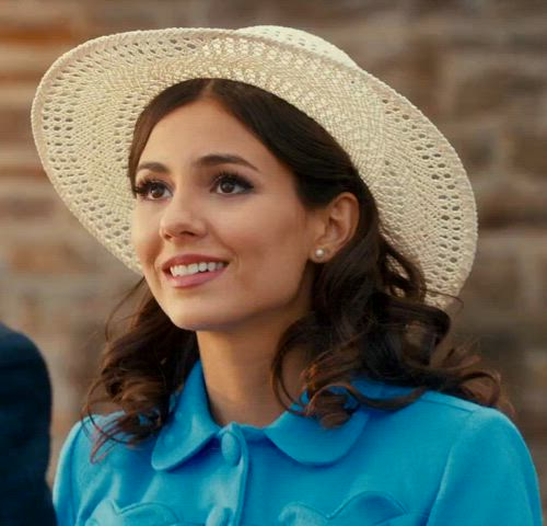 celebrity female victoria justice clip