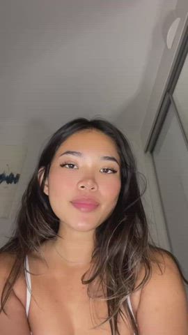 Can you see my asian pussy? š