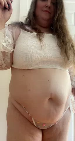 Too much belly or just enough ๐ค