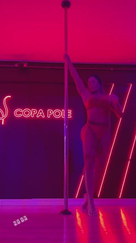 ass big ass big tits brazilian celebrity dancing muscular girl pole dance clip