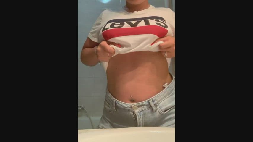 Big Tits Nude OnlyFans clip