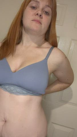 boobs bra striptease milf clip