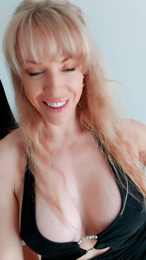 yeah, I am.ur best friend's wife...showing u what I got for you