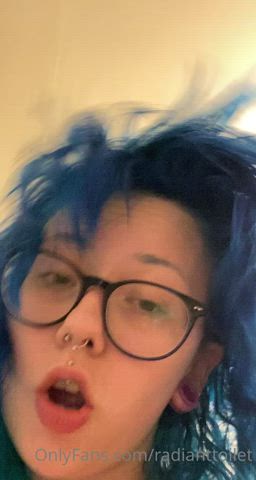 Blue Angel Girlfriend Shaved Pussy clip