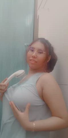 Malaysian Muslim Shower clip
