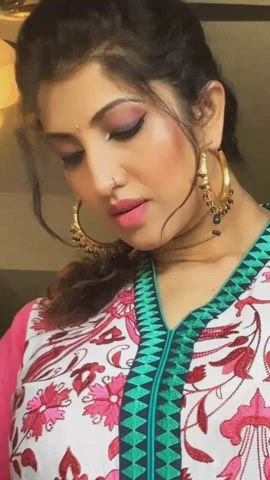 big tits housewife indian milf muscular milf pilatesmilf milfnhoney clip