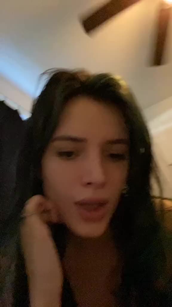Bella Thorne Celebrity TikTok clip