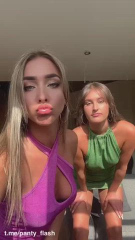 Flashing Panties Upskirt clip