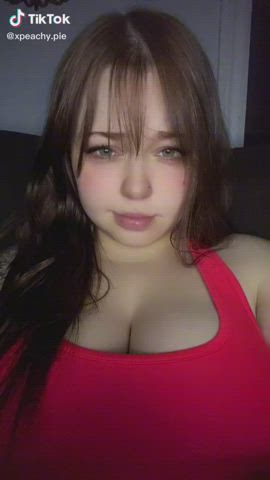 Eye Contact Moaning TikTok clip